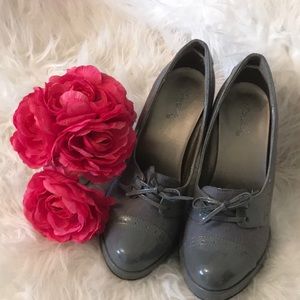 Stylish & Sexy Grey Oxford Heels
